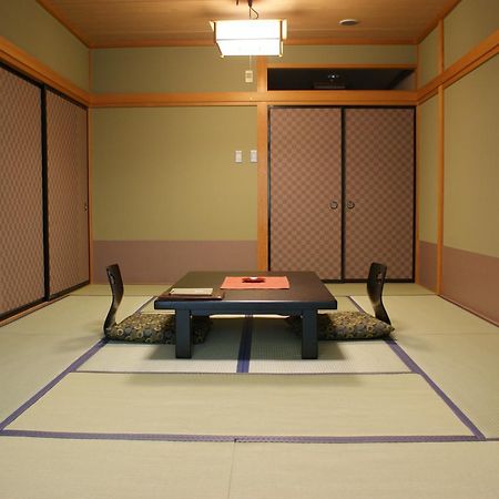 Kosuien Hotel Fujikawaguchiko Exterior photo